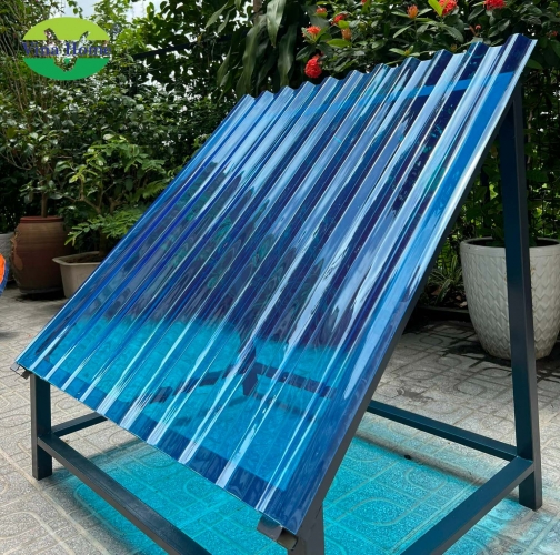 Tấm lợp lấy sáng Polycarbonate 6 sóng cao cấp