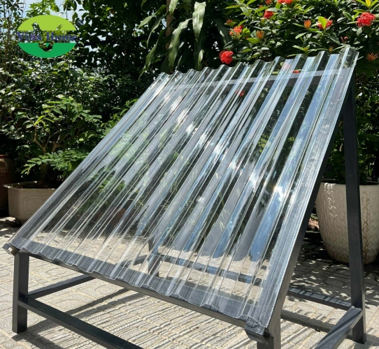 Tấm Lợp Lấy Sáng 9 Sóng Polycarbonate