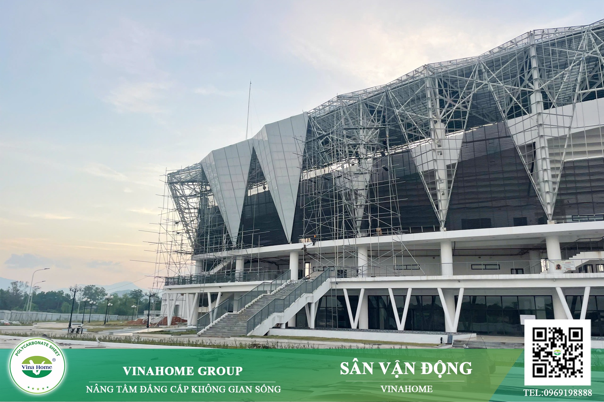 Nhựa Poly cho khu vực sân vận động