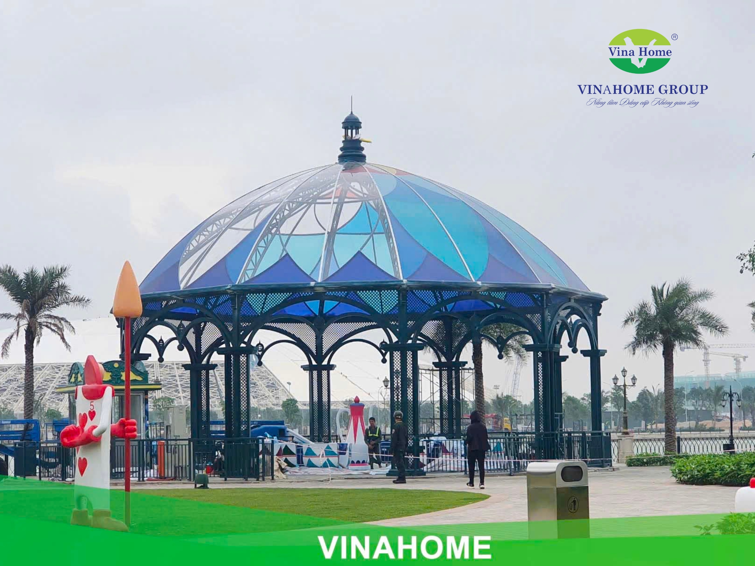 Công trình mái Polycarbonate Vinahome chống UV