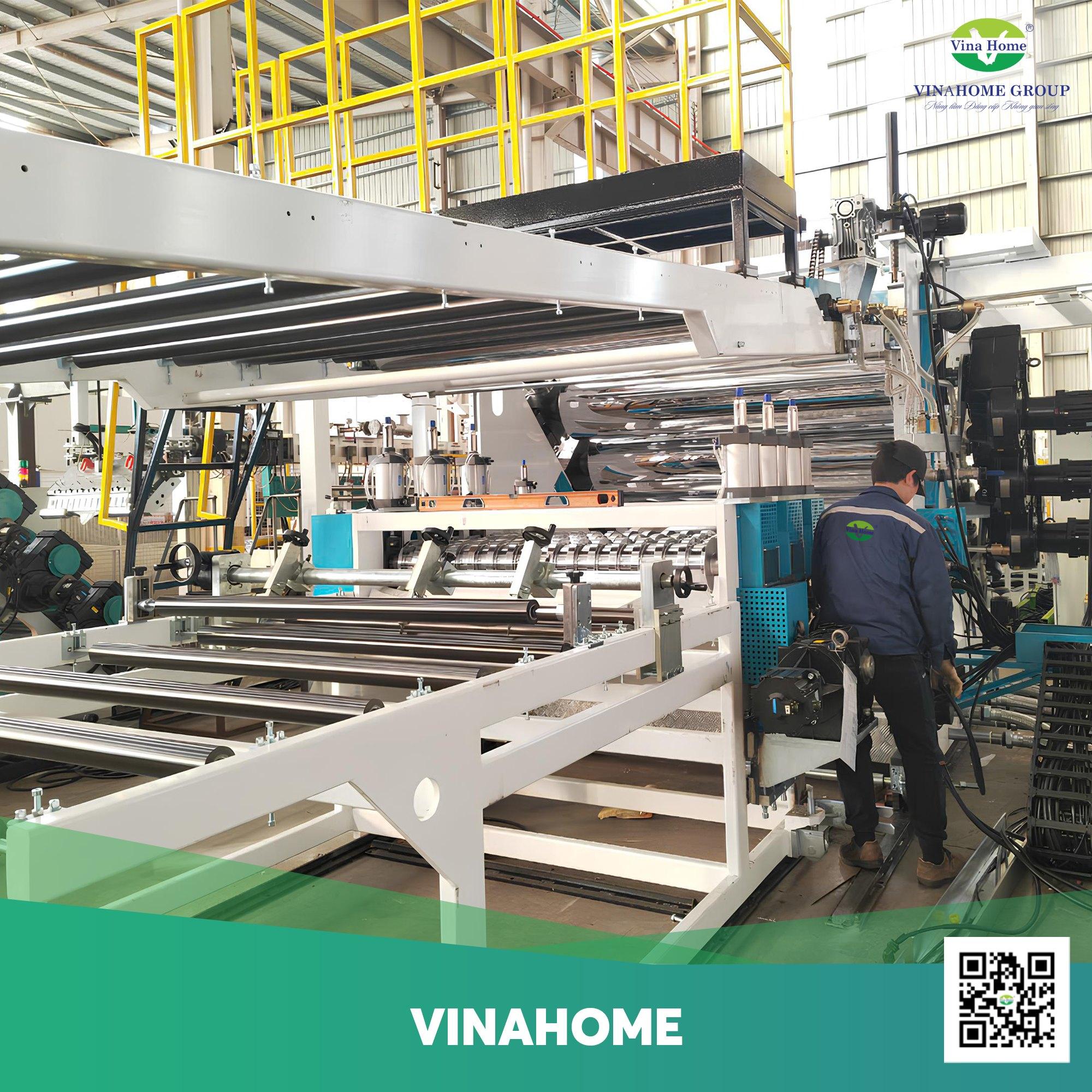 Vinahome sản xuất tấm nhựa Poly